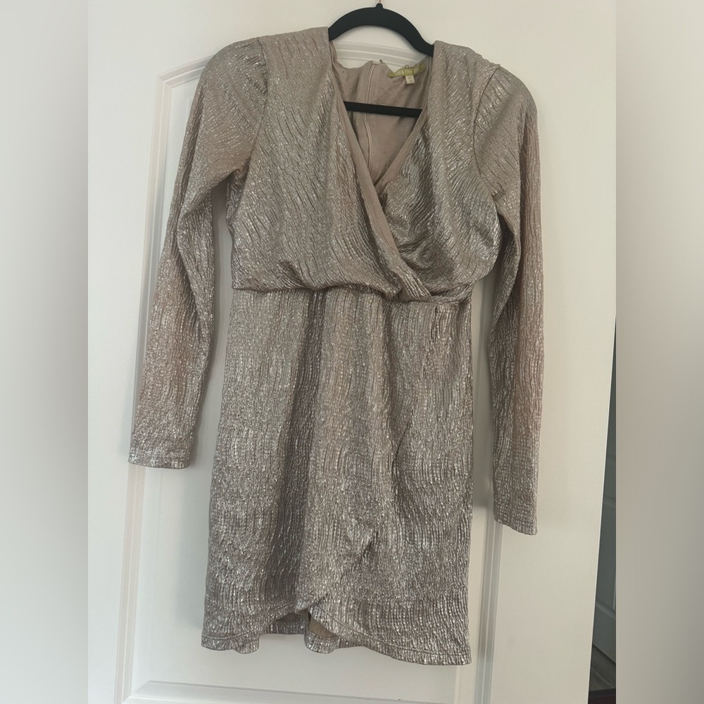 Gianni Bini gold dress